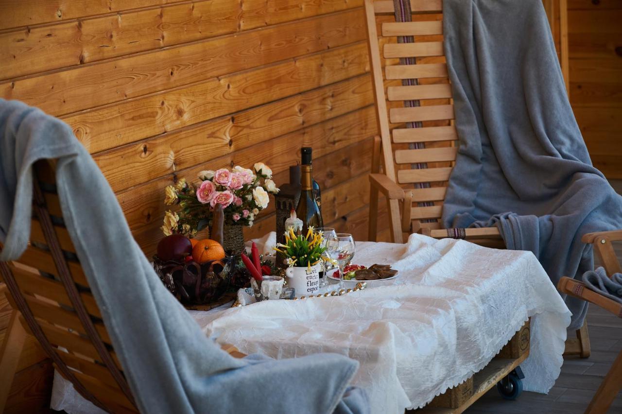 Hotel Tornisa Kazbegi Bagian luar foto