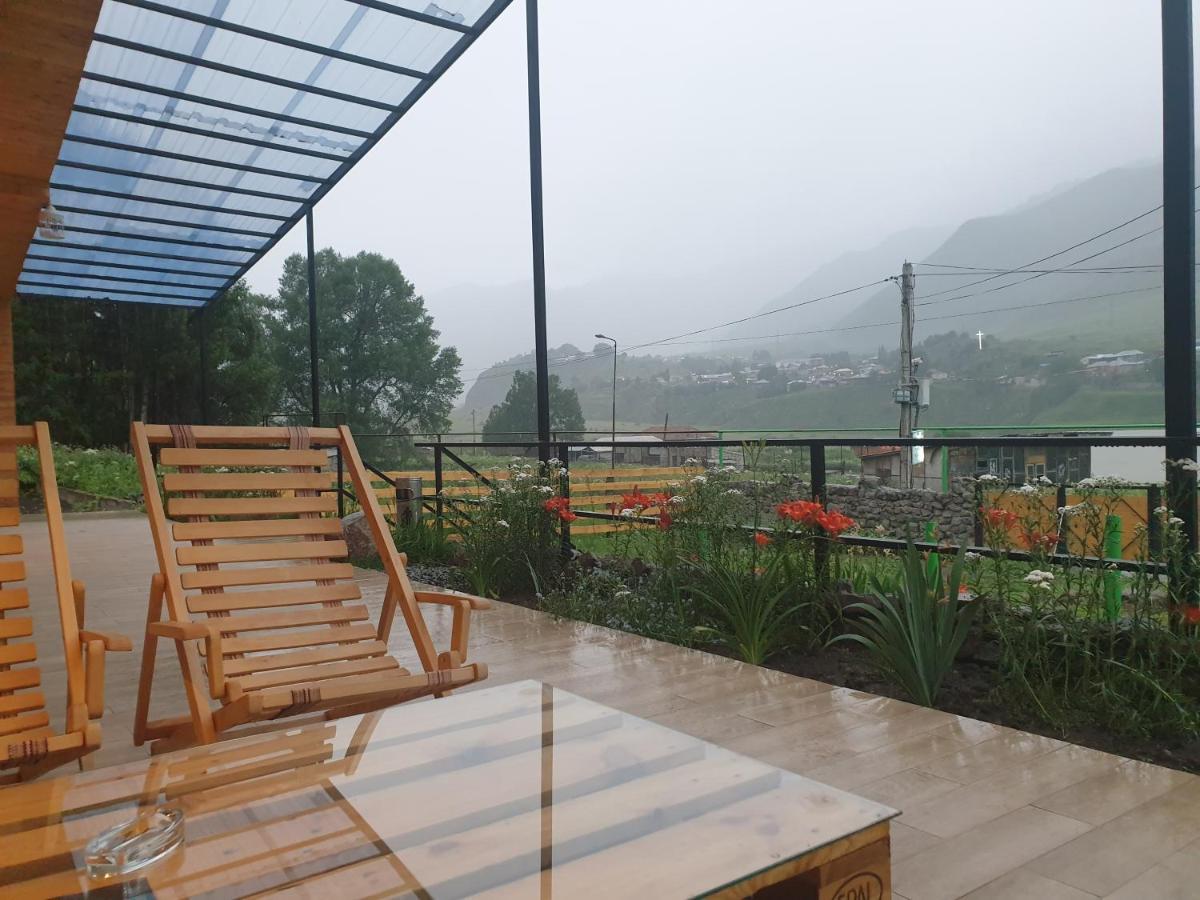 Hotel Tornisa Kazbegi Bagian luar foto