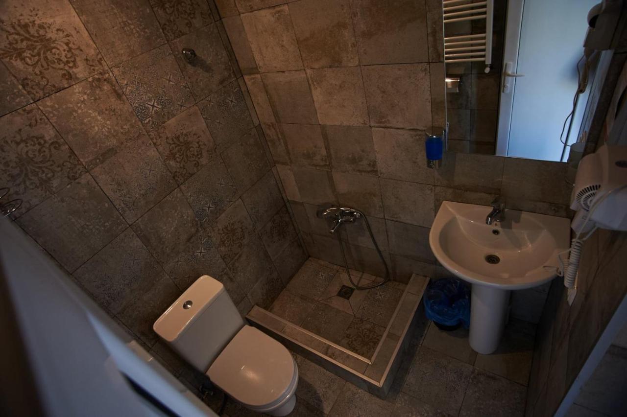 Hotel Tornisa Kazbegi Bagian luar foto